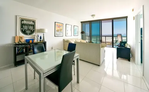888 Biscayne Boulevard Miami FL 33132