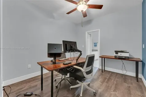 8207 Santa Monica Terrace Tamarac FL 33321