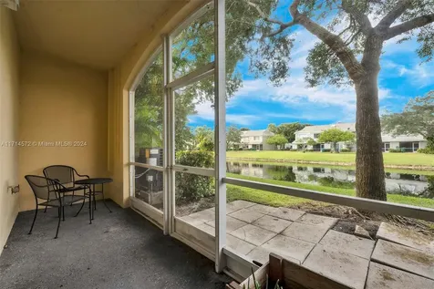 8207 Santa Monica Terrace Tamarac FL 33321