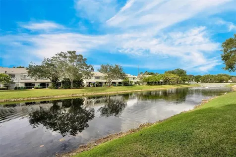 8207 Santa Monica Terrace Tamarac FL 33321