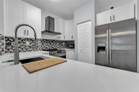 8207 Santa Monica Terrace Tamarac FL 33321