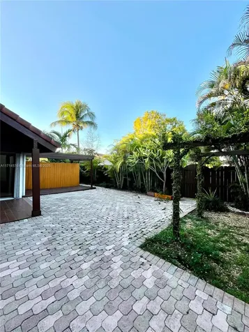 12743 SW 61st Terrace Miami FL 33183