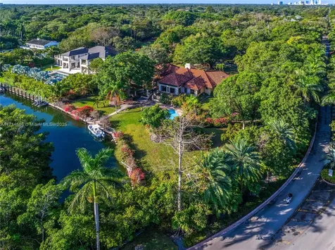 8805 Arvida Drive Coral Gables FL 33156