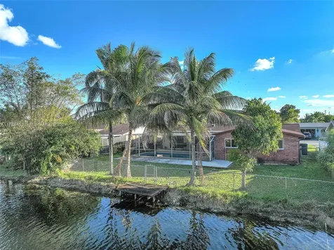 9301 NW 24th Court Sunrise FL 33322