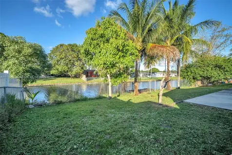 9301 NW 24th Court Sunrise FL 33322