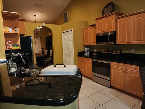 830 SW Jaslo Avenue Port St. Lucie FL 34953