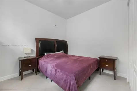 1042 SW 146th Terrace Pembroke Pines FL 33027