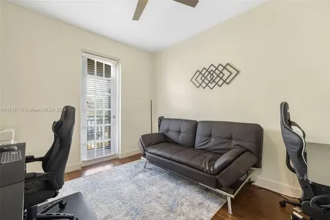 1042 SW 146th Terrace Pembroke Pines FL 33027