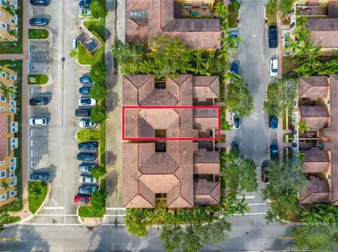1042 SW 146th Terrace Pembroke Pines FL 33027