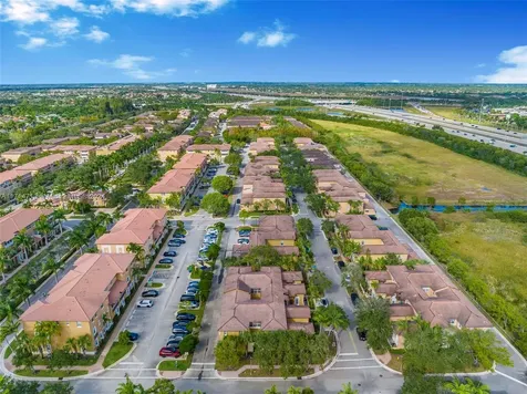 1042 SW 146th Terrace Pembroke Pines FL 33027