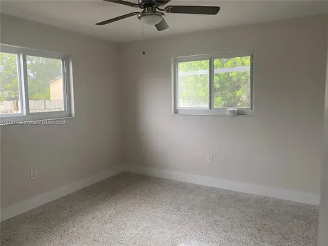 9228 SW 37th Street Miami FL 33165