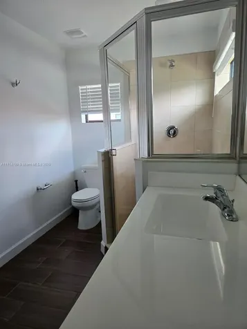 1010 White Oak Terrace Riviera Beach FL 33410