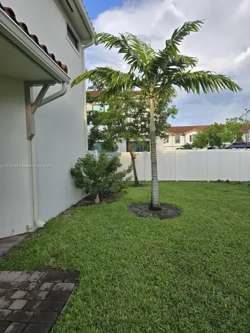 1010 White Oak Terrace Riviera Beach FL 33410