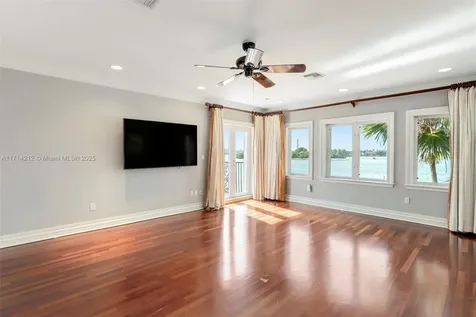 11 E Rivo Alto Drive Miami Beach FL 33139