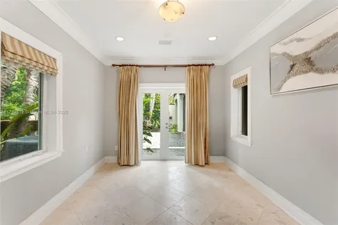 11 E Rivo Alto Drive Miami Beach FL 33139