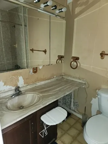 880 Camellia Drive Royal Palm Beach FL 33411