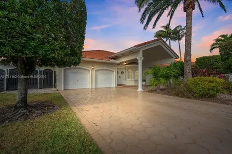 3208 SW 143rd Place Miami FL 33175