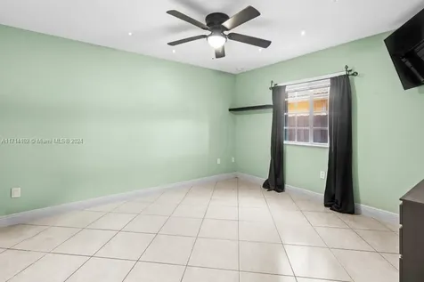 3208 SW 143rd Place Miami FL 33175