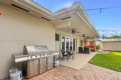 3208 SW 143rd Place Miami FL 33175