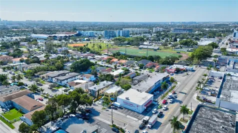 2250 NW 20th Street Miami FL 33142