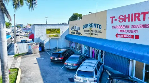 2250 NW 20th Street Miami FL 33142