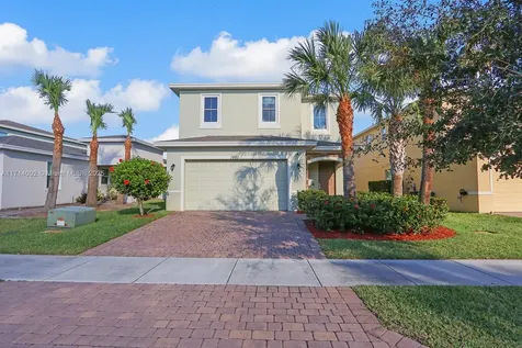 1981 NW Cataluna Circle Port St. Lucie FL 34986