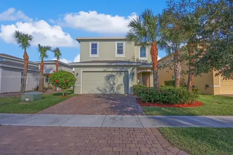 1981 NW Cataluna Circle Port St. Lucie FL 34986