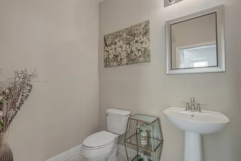 1981 NW Cataluna Circle Port St. Lucie FL 34986
