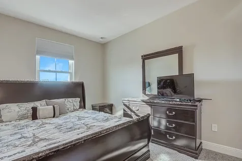 1981 NW Cataluna Circle Port St. Lucie FL 34986