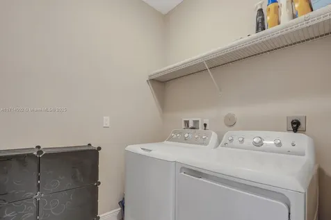 1981 NW Cataluna Circle Port St. Lucie FL 34986