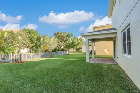 1981 NW Cataluna Circle Port St. Lucie FL 34986