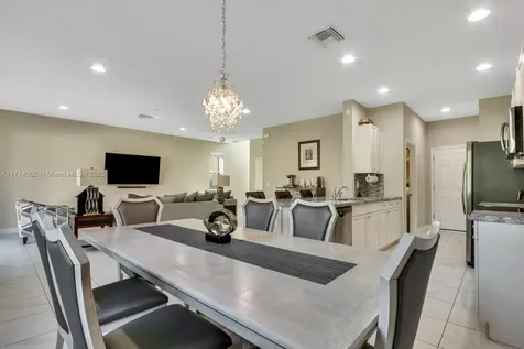 1981 NW Cataluna Circle Port St. Lucie FL 34986