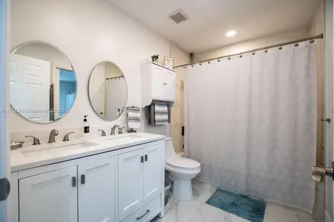 8341 SW 12th Terrace Miami FL 33144
