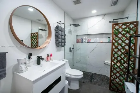 8341 SW 12th Terrace Miami FL 33144