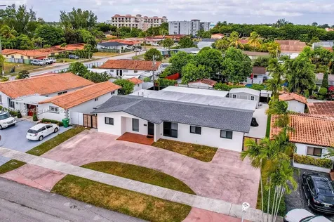 8341 SW 12th Terrace Miami FL 33144