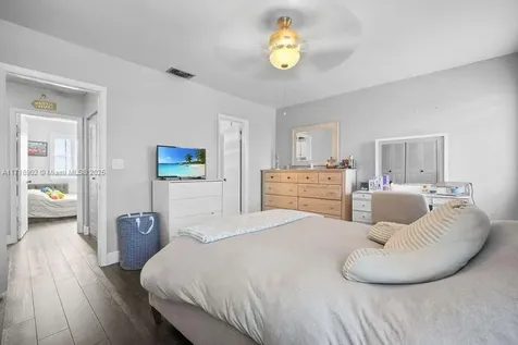 10731 NW 10th Street Pembroke Pines FL 33026