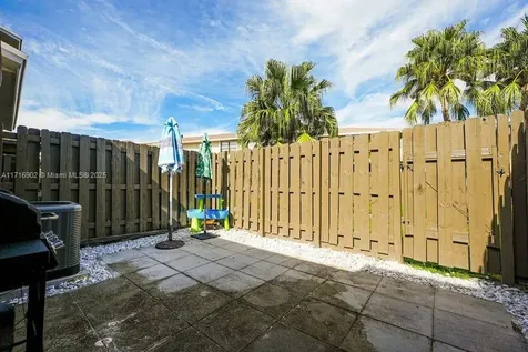 10731 NW 10th Street Pembroke Pines FL 33026