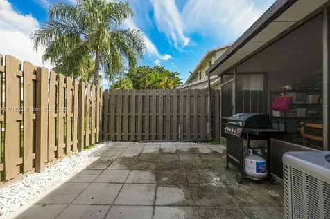 10731 NW 10th Street Pembroke Pines FL 33026