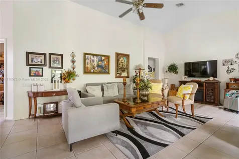 453 NW Lismore Lane Port St. Lucie FL 34986