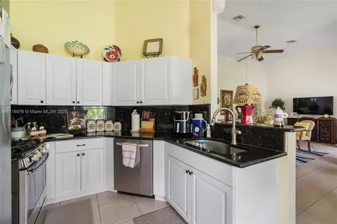 453 NW Lismore Lane Port St. Lucie FL 34986