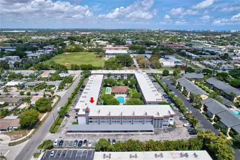 1040 SE 4th Avenue Deerfield Beach FL 33441