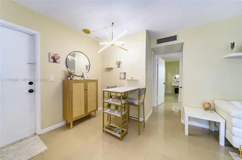 1040 SE 4th Avenue Deerfield Beach FL 33441