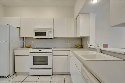 2915 Port Royale Lane Fort Lauderdale FL 33308