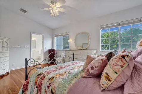 2915 Port Royale Lane Fort Lauderdale FL 33308