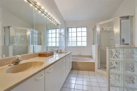 2915 Port Royale Lane Fort Lauderdale FL 33308