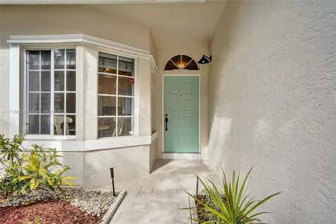 2915 Port Royale Lane Fort Lauderdale FL 33308