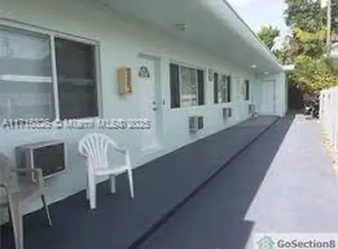 733 81st Street Miami Beach FL 33141