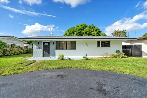 7861 NW 14th Street Pembroke Pines FL 33024