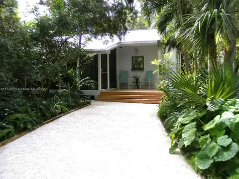 1961 W Barefoot Place Vero Beach FL 32963