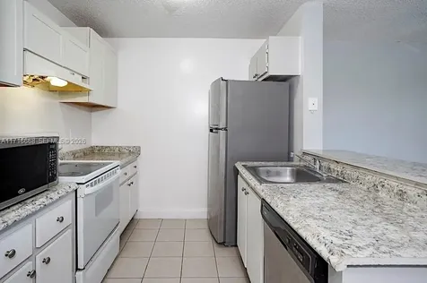 1727 W Meadows Circle W Boynton Beach FL 33436